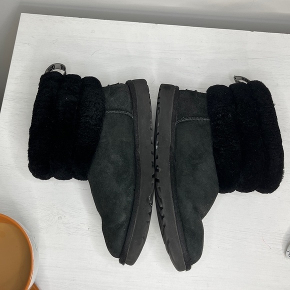 UGG Fluff Mini Quilted Bootie Sz 38 EU, US 7.5 - Picture 4 of 12